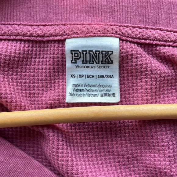 Pink Loose fitting long sleeve - Picture 3 of 5